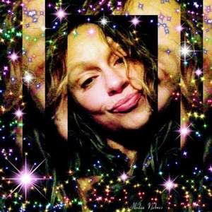 Meet your Posher, Christie